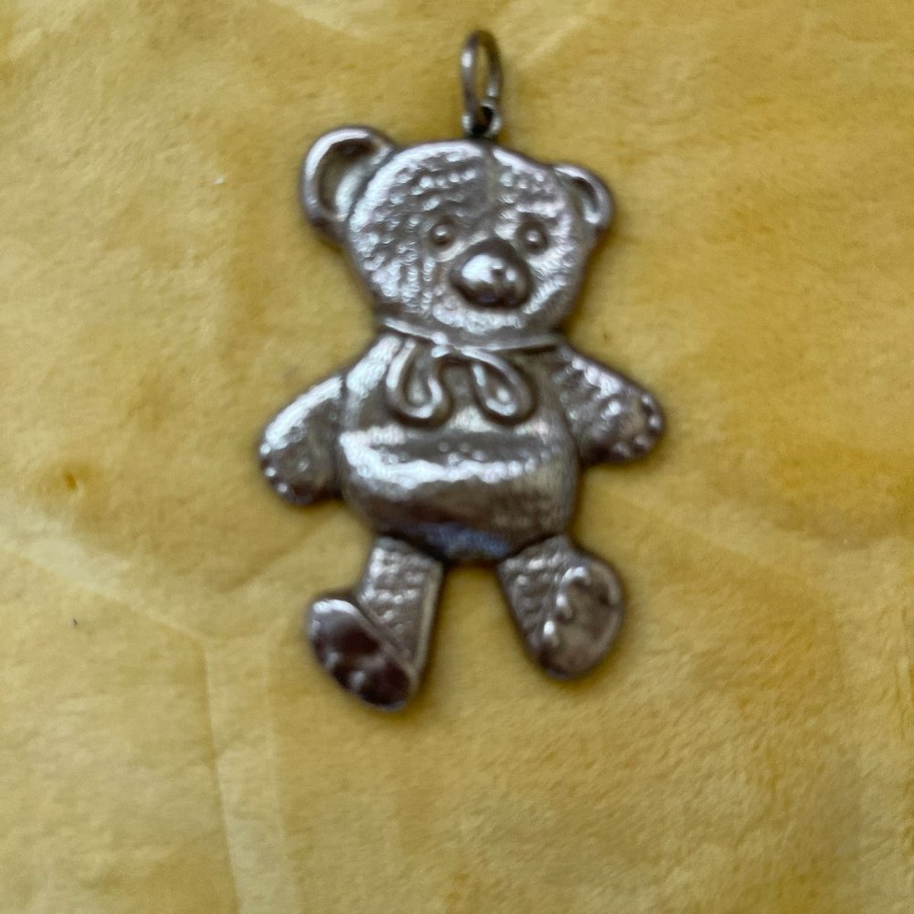 925 Sterling Silver Teddy Bear Pendant